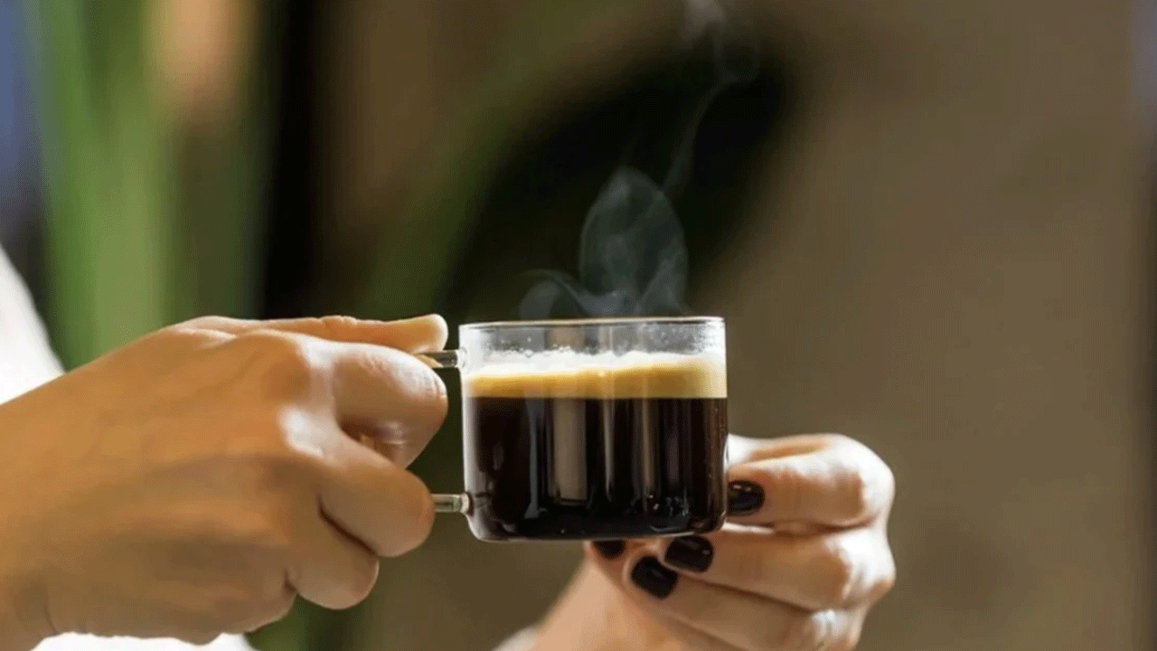 Foto - Uzmanlar sakın diyerek uyardı: Aç karnına kahve içince bakın ne oluyor!