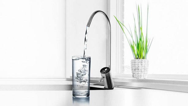 Foto - Uzmanlar uyarıyor! Meyve ve sebzeleri bir litreye bir çay kaşığı çamaşır suyu akıtıp yıkarsanız...