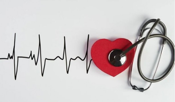 Foto - Uzmanlardan hayati uyarı! Sabahları bunu yapan kalp krizi geçiriyor