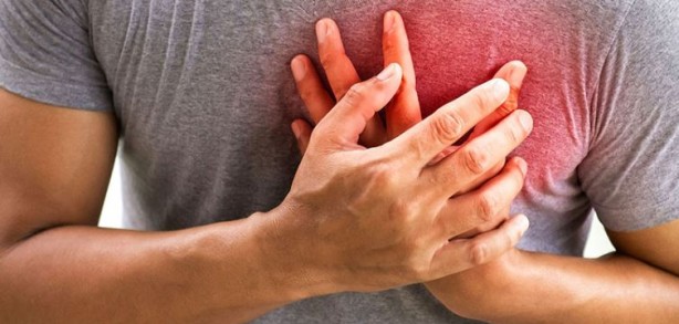 Foto - Uzmanlardan hayati uyarı! Sabahları bunu yapan kalp krizi geçiriyor