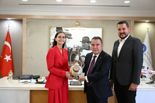 Foto - Üzüm üzüme baka baka kararırmış! CHP de kararmaya başladı