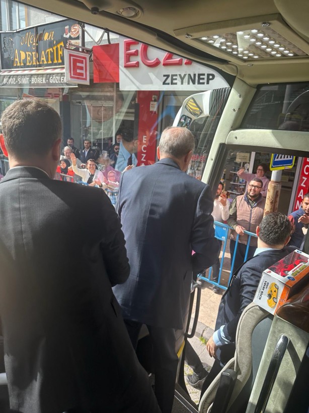 Foto - Uzun süredir gözlerden uzak olan Süleyman Soylu sahalara geri döndü! Erdoğan'ın Aydın ziyaretinde dikkat çeken "2009" detayı