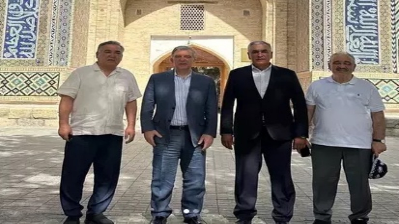 Foto - Uzun süredir sesi soluğu çıkmıyordu! Ortadan kaybolan Abdullah Gül bakın ne yaptı