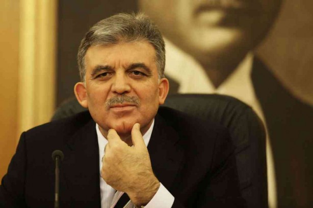 Foto - Uzun zamandır sesi soluğu çıkmıyordu! Abdullah Gül’ü üzen haber geldi! "Maalesef" deyip böyle duyurdu