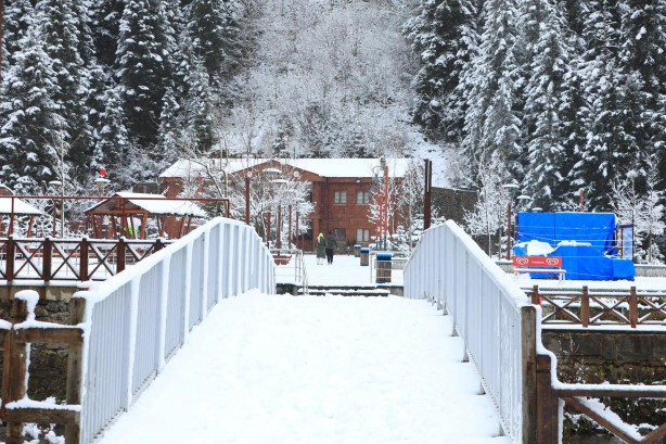 Foto - Uzungöl beyaza büründü! Kartpostallık görüntüler