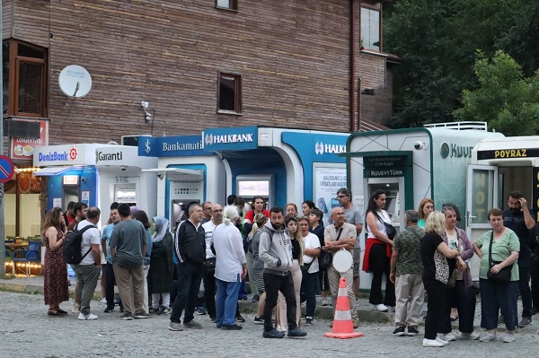 Foto - Uzungöl'de bayram bereketi
