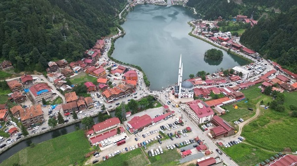 Foto - Uzungöl'de bayram bereketi