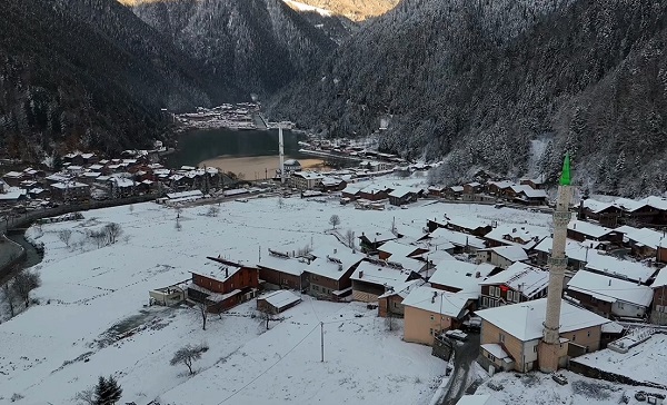 Foto - Uzungöl’den kar manzaraları