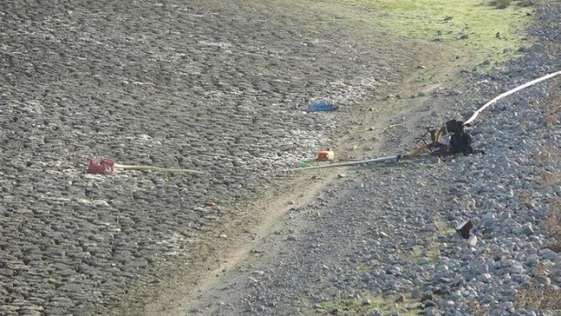Uzunhızırlı Göleti kurudu, kuşlar bölgeyi terk etti