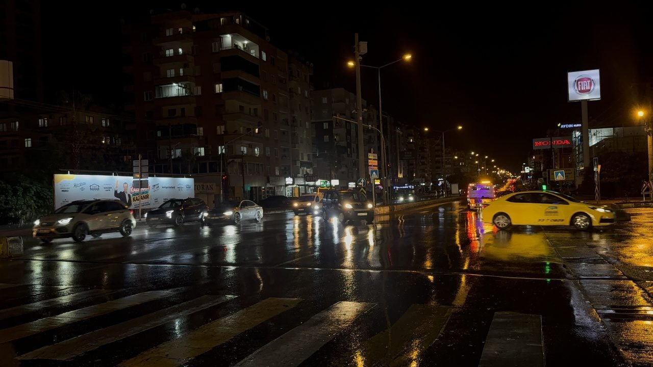 Foto - Vahap da beceremedi Gülşah da... Mersin'in hali içler acısı!