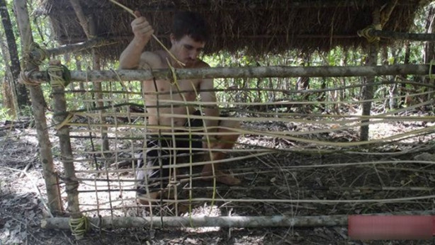 Foto - Vahşi ortamda rahat uyumak için bakın ne yaptı!