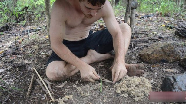 Foto - Vahşi ortamda rahat uyumak için bakın ne yaptı!