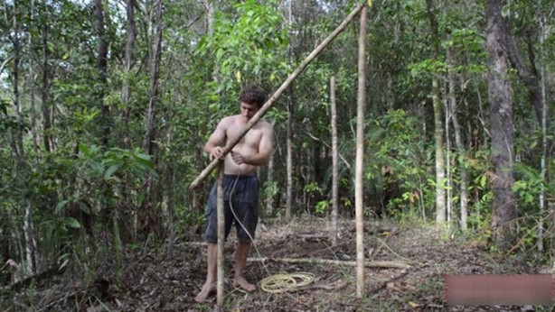 Foto - Vahşi ortamda rahat uyumak için bakın ne yaptı!
