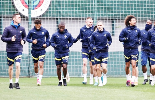 Valencia ile ilgili flaş çıkış... Kadıköy Canavarı'nın akıbeti belli oldu! Sürpriz karar!