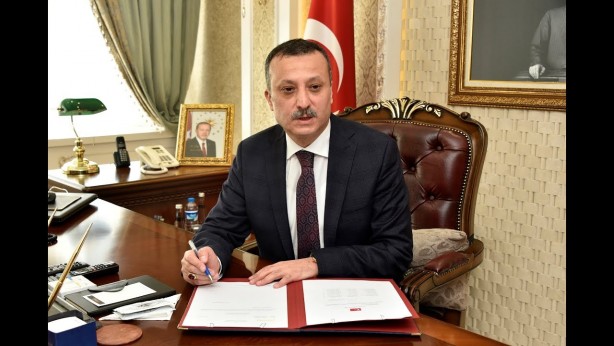 Foto - Vali açık açık söyledi: İlimize gelmeyin