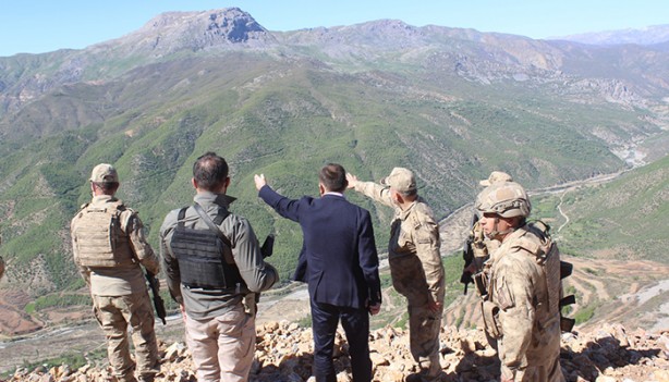 Foto - Vali Hacıbektaşoğlu'ndan üs bölgesine ziyaret