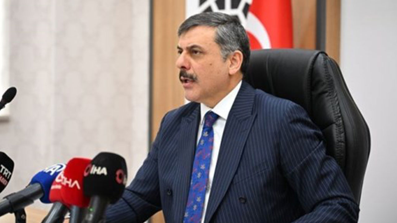 Foto - Vali, oğlunun gündem olan paylaşımı sonrası sessizliğini bozdu: 'Sicil numaranı alayım'