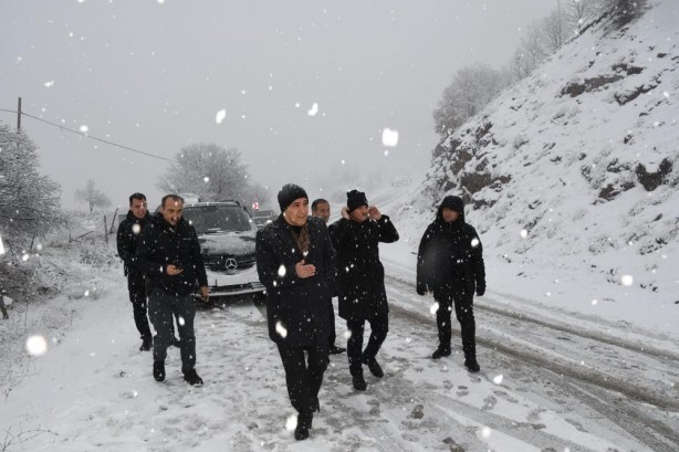 Foto - Vali ve vekil görünce duyarsız kalmadı