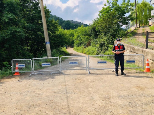 Foto - Vali'den şoke eden açıklama: Virüsü kişilere yedirmiş