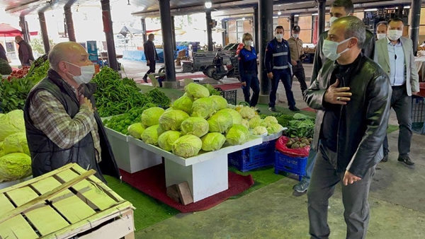 Foto - Validen takdir toplayan hareket