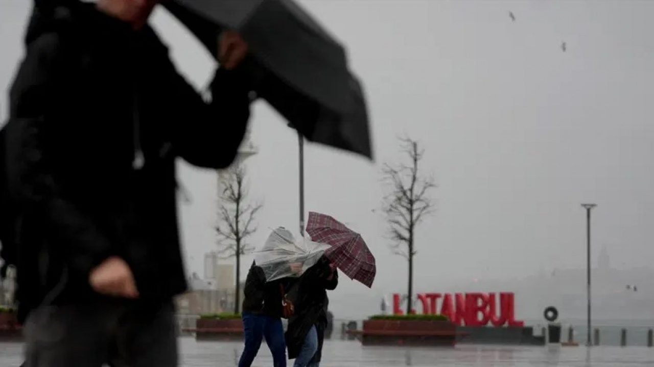 Foto - Valilik uyarı yaptı! İstanbul’da sağanak ve fırtına bekleniyor 