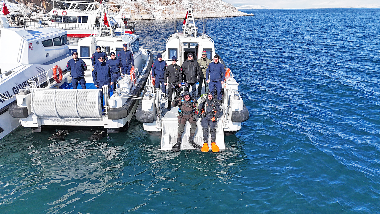 Foto - Van gölünde esrarengiz keşif:Kimse bunu beklemiyordu