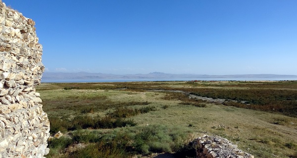 Foto - Van Gölü'nde kuraklık! Sular çekildi bakın ortaya ne çıktı