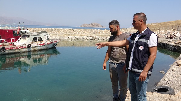 Foto - Van Gölü'nde son durum! Bu barınaklar bilimsel çalışmalara konu oldu