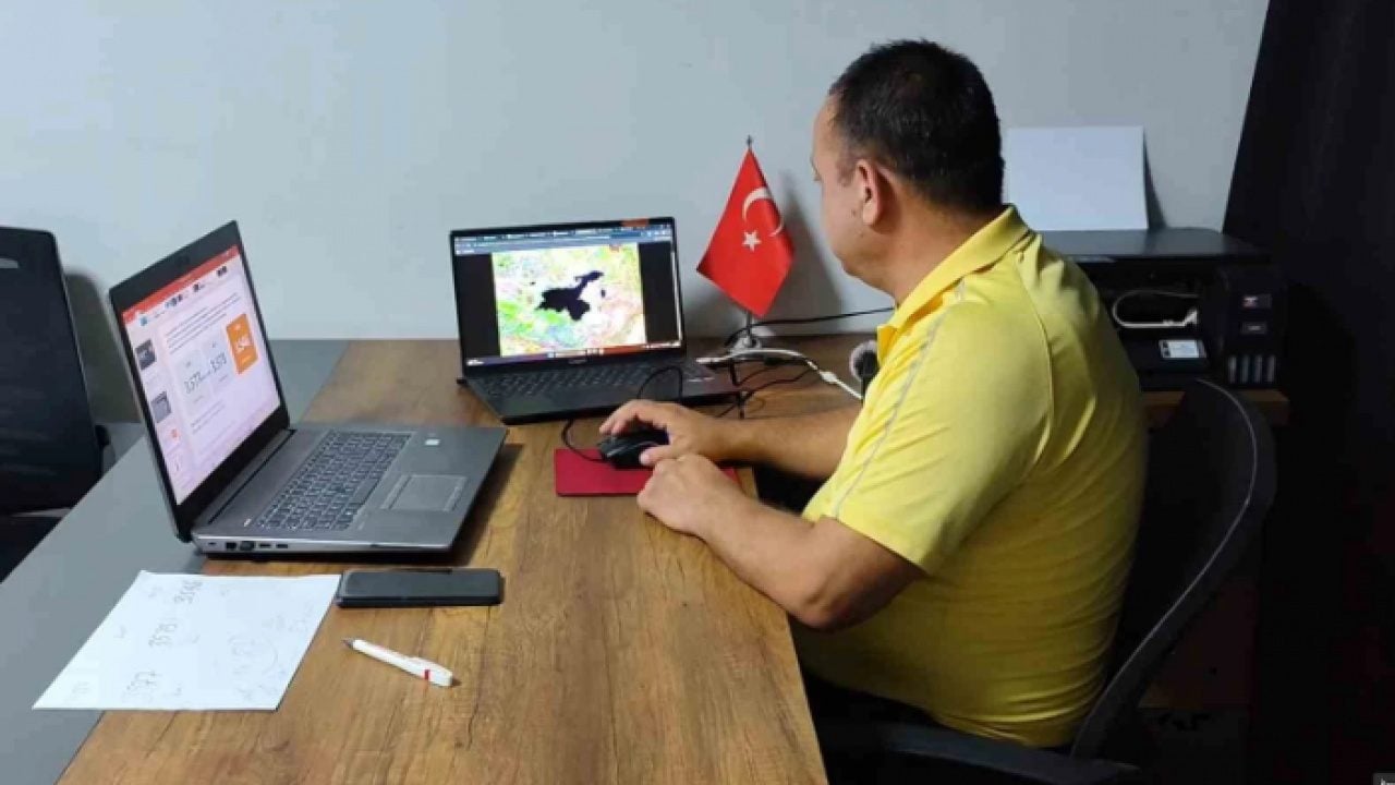 Foto - Van Gölü’nde sular çekildi! Su altındaki gizemli yapılar şaşırttı!