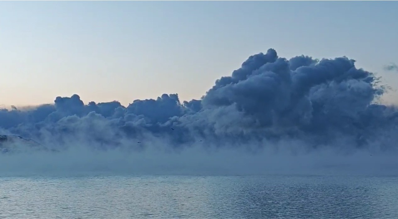 Foto - Van Gölü'ndeki yoğun buharlaşma görsel şölen sundu