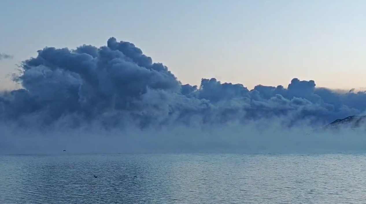 Van Gölü'ndeki yoğun buharlaşma görsel şölen sundu