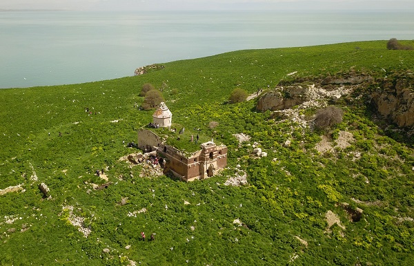 Foto - Van Gölü'nün incisi: Çarpanak Adası