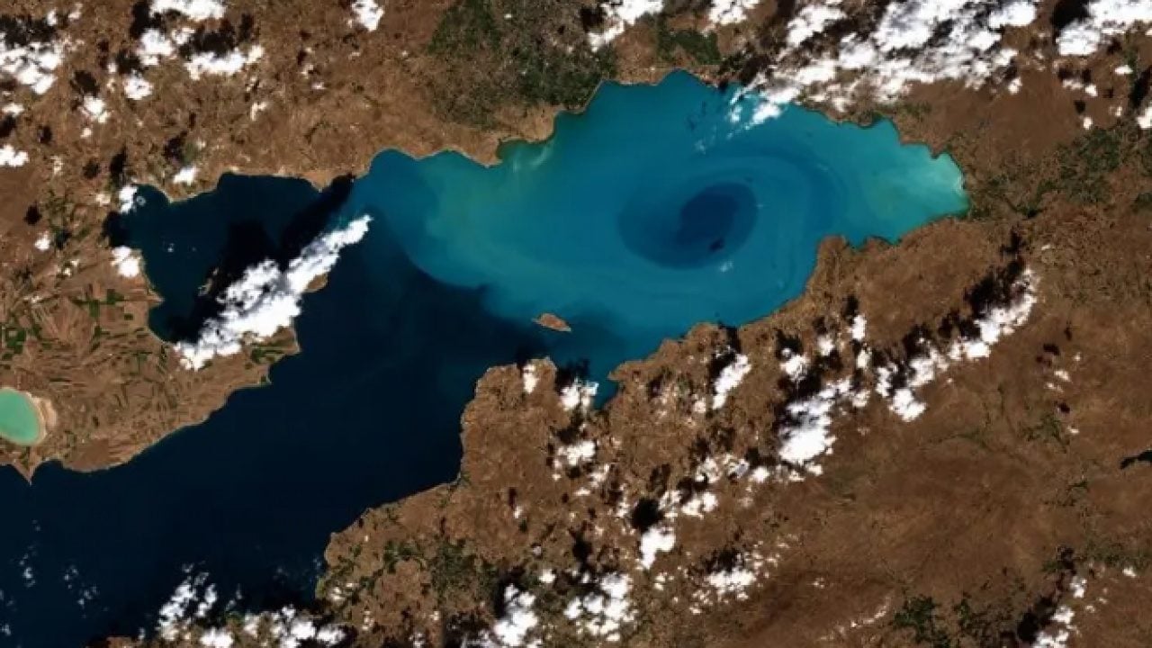 Van Gölü'nün uzaydan fotoğrafı gündem oldu! Görenler mest oldu!