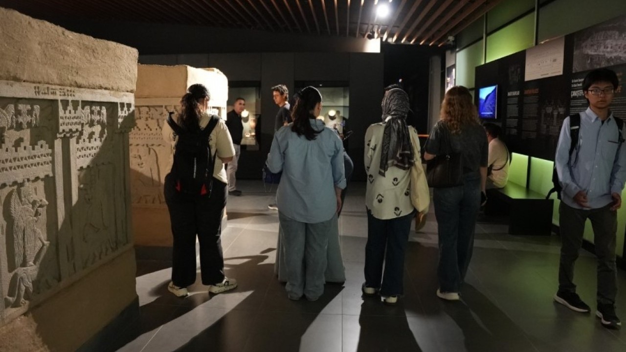 Foto - Van Kültür Yolu Festivali esnafın yüzünü güldürdü! 'Dört aylık işi bir haftada yaptık'