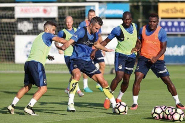 Foto - Van Persie gerçekleri ortaya çıkıyor