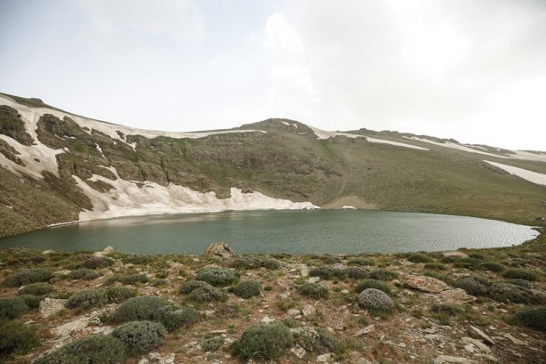 Foto - Van'da bulunuyor! Üç bin rakımlı Çalyan Gölü'nde doğa yürüyüşü