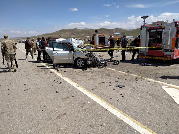 Foto - Van'da feci kaza: Ölü ve yaralılar var