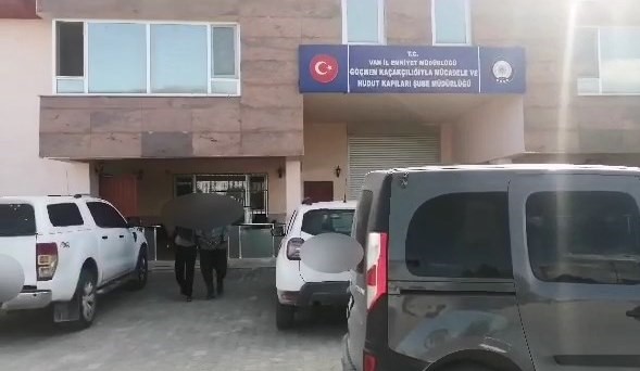 Van'da göçmen kaçakçılığı operasyonu