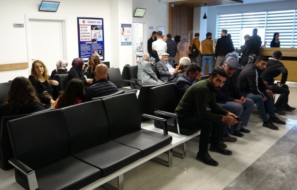 Foto - Van'da güneş tutuldu! Halk hastanelere akın etti