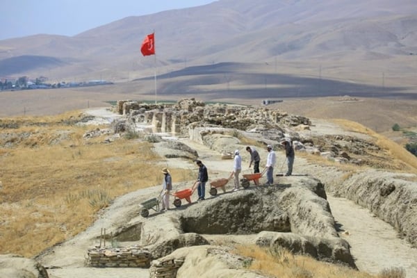 Foto - Van'da pithoslar bulundu
