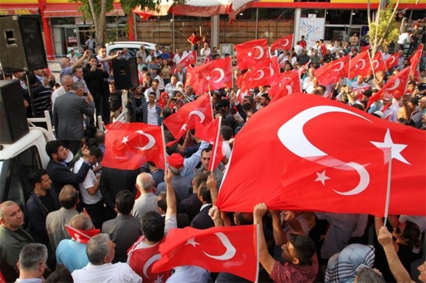 Foto - Van'da teröre lanet yürüyüşü