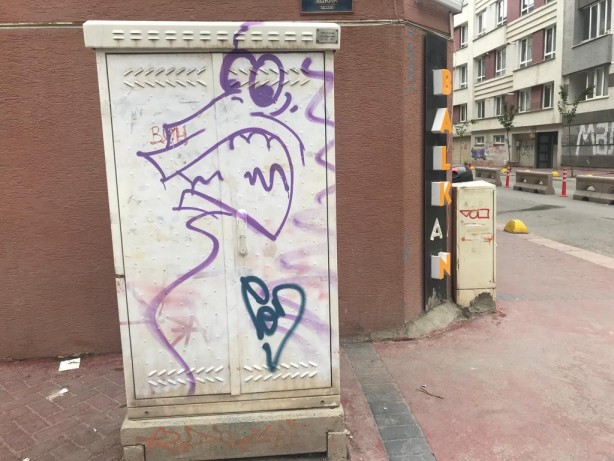 Foto - Vandalların hedefi bu kez bakın nereler oldu!