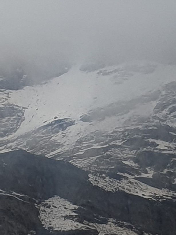 Van'ın yüksek kesimleri beyaza büründü