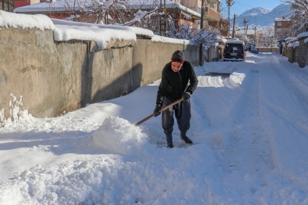 Foto - Van'ın yüksek kesimlerinde kar kalınlığı 45 santimetreye çıktı