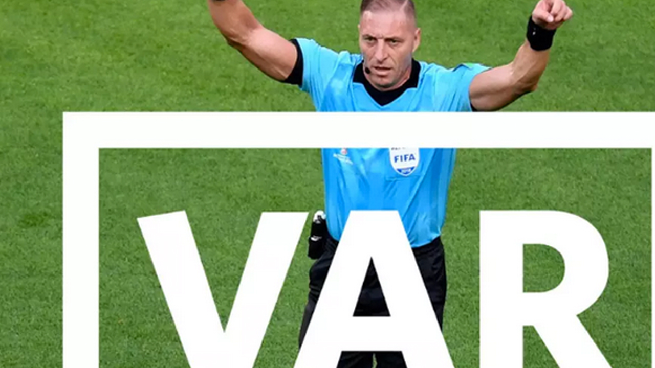 Foto - VAR sisteminde tarihi değişiklik! Büyük tepki var! Ve maalesef kabul edildi…