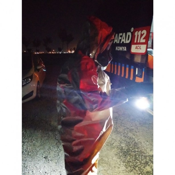 Foto - Varillerden sızan kimyasal atıklar nedeniyle 20 hayvan yaralandı