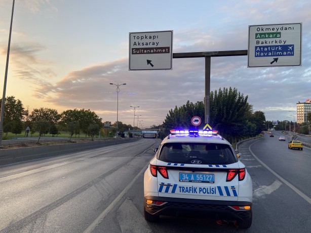Foto - Vatan Caddesi 30 Ağustos provaları nedeniyle trafiğe kapandı