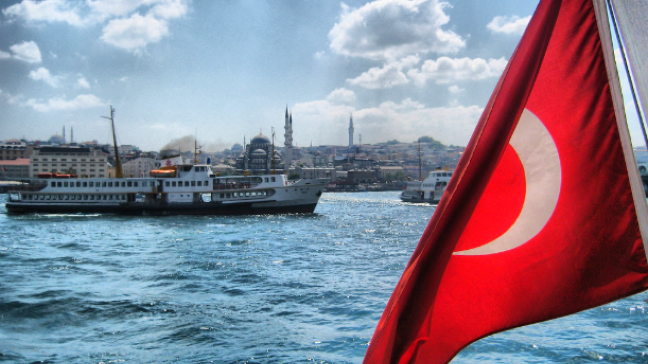 Foto - Vatan haini kimdir, Vatansever kimdir? Bir bir açıklıyoruz! Yücel Kaya