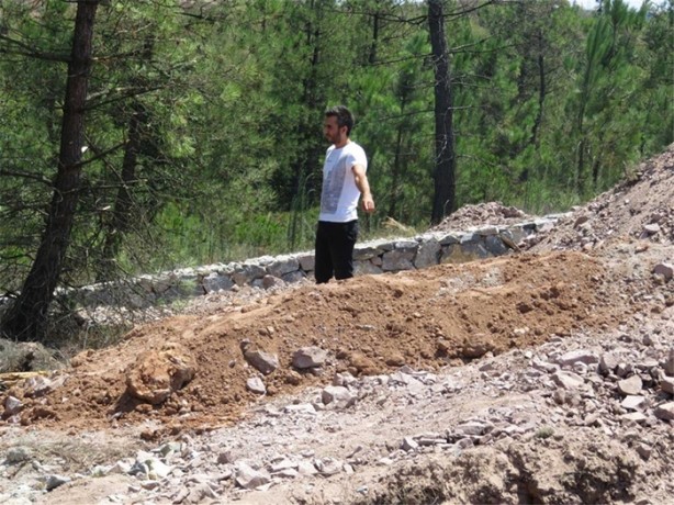 Foto - Vatan Hainleri Mezarlığı'na ilk defin 