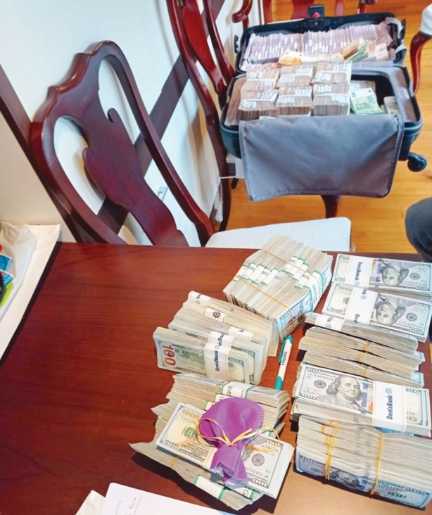 Foto - Vatan hainlerinin yaptığına bakın! İHA ve SİHA bilgilerini de satmışlar